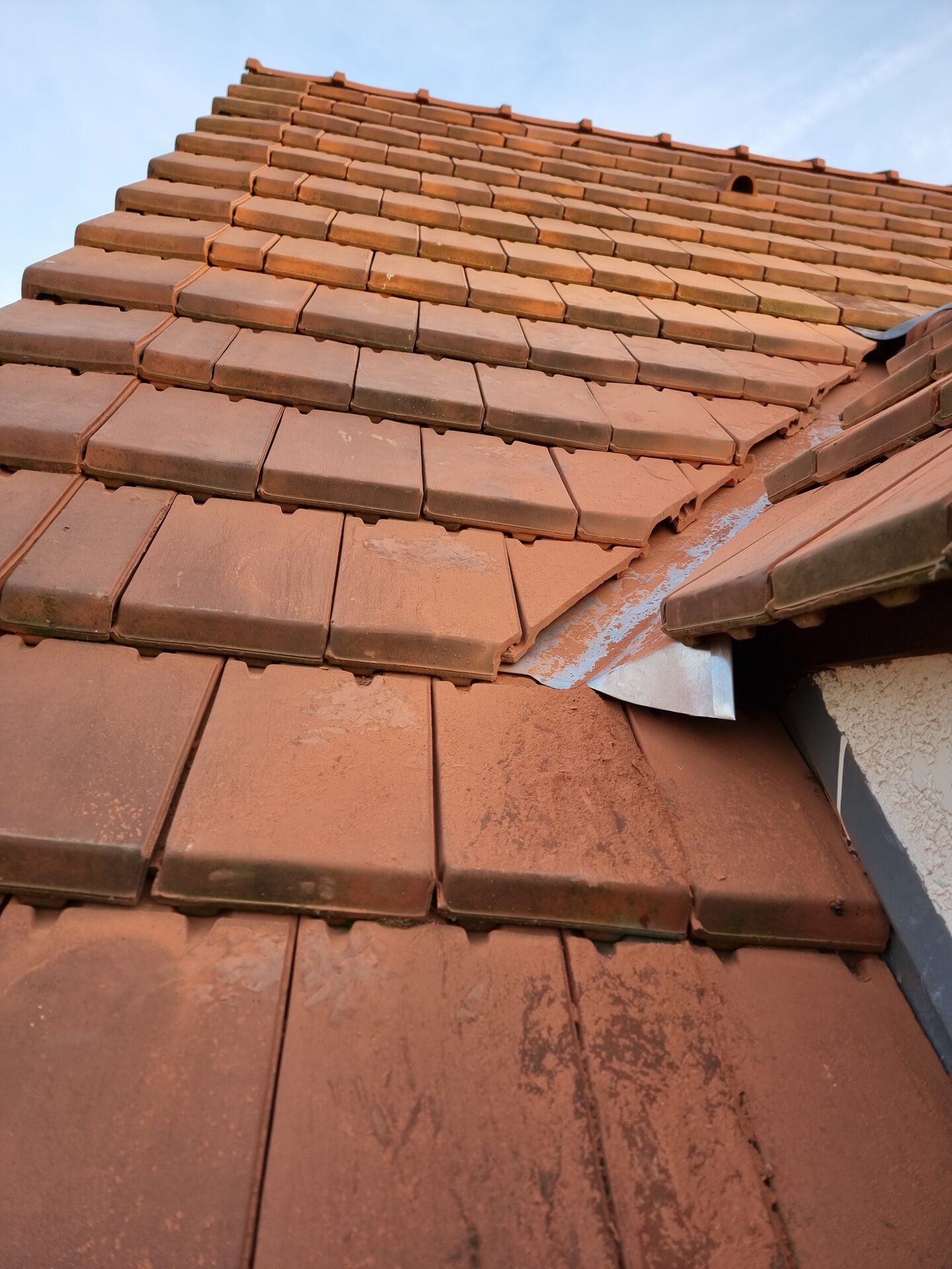 Reprise de noue et couloir à eau